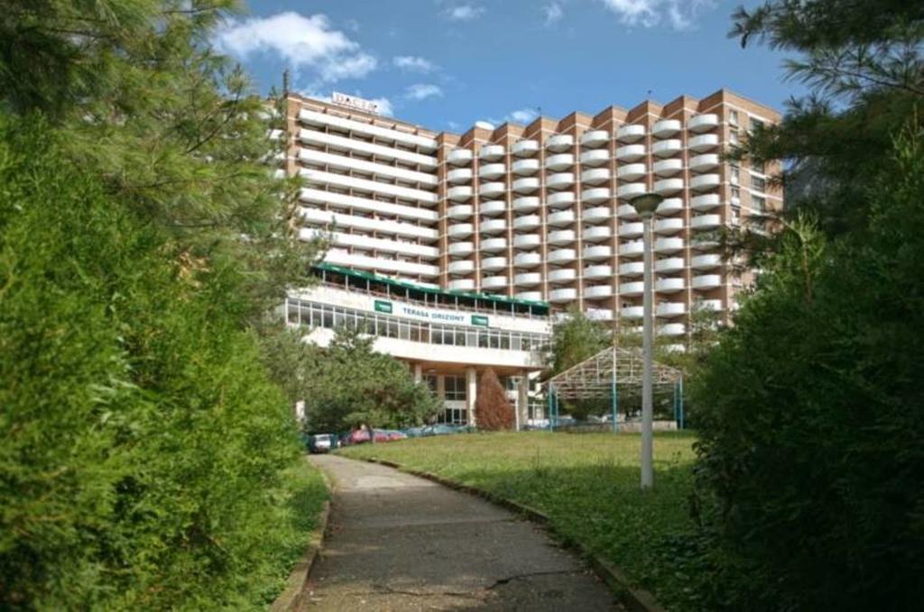 Dacia Ξενοδοχείο Băile Herculane Εξωτερικό φωτογραφία